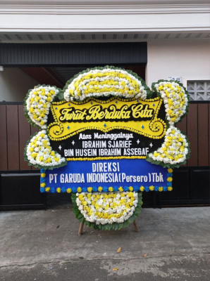 Papan Bunga Duka di Karang Serang
